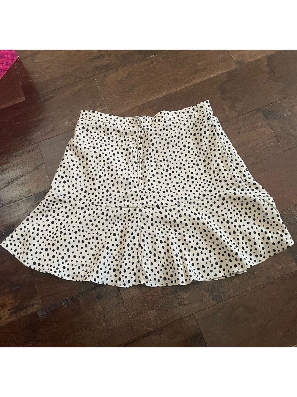 Francesca’s- polka dot mini cream/black size Small-EUC - Picture 6 of 9